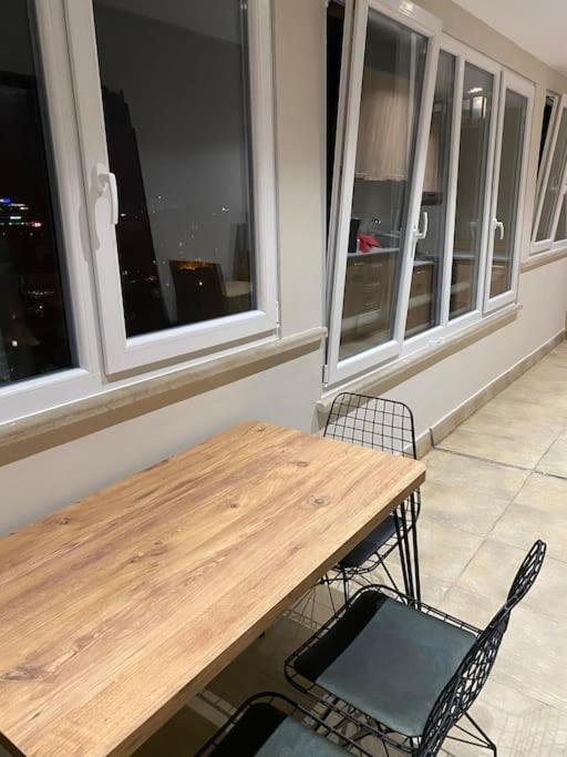 Tirana View Apartment 3 With To Double Rooms! Ngoại thất bức ảnh
